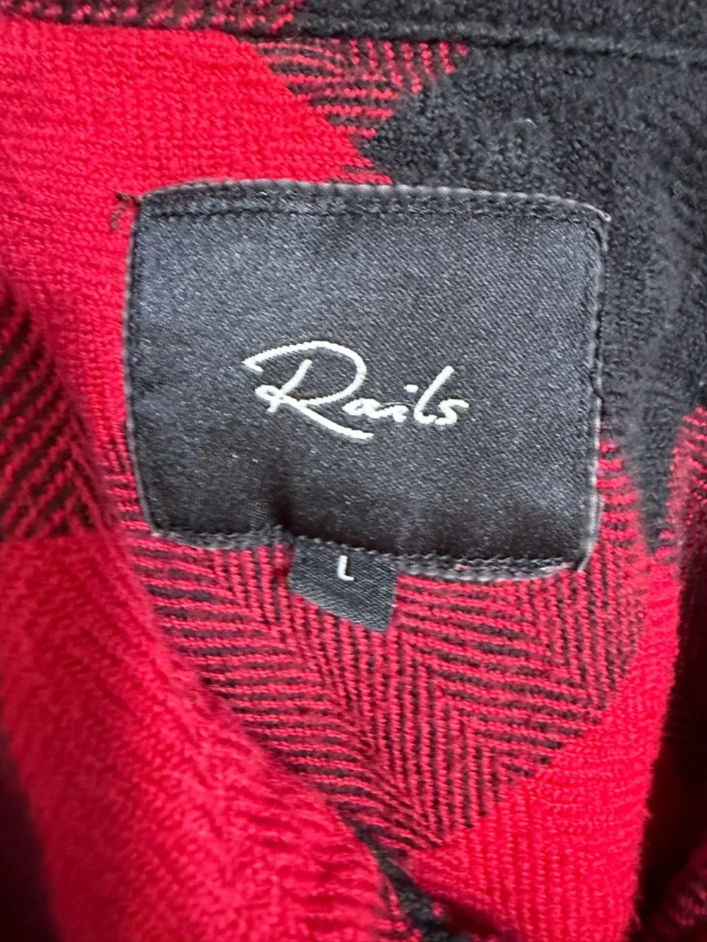 Rails Red and Black Buffalo Plaid Button-Up Shirt Sz L - Picture 4 of 4
